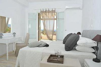 фото отеля Stagones Luxury Villas