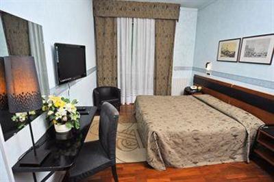фото отеля Hotel Massimo D'Azeglio