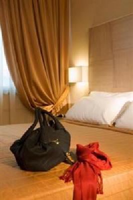 фото отеля Hotel Mach 2 Rome - Airport
