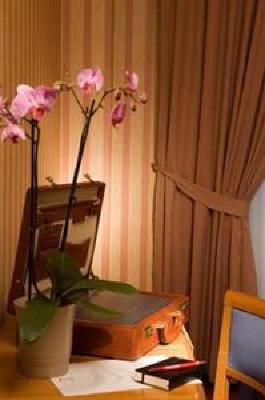 фото отеля Hotel Mach 2 Rome - Airport