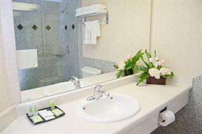 фото отеля Stage West All Suite Hotel