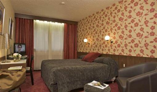 фото отеля Hotel Du Midi Saint-Etienne