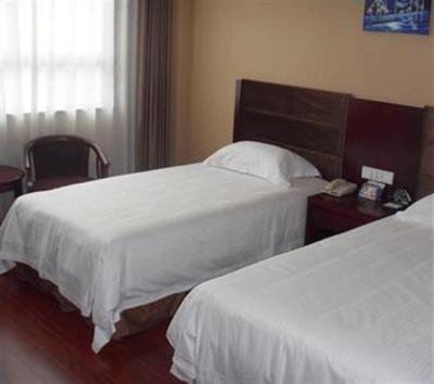 фото отеля GreenTree Inn Heze Cao County Qinghe Road Business Hotel