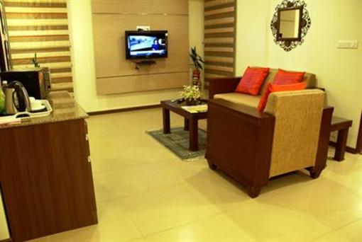 фото отеля Sterling Suites off MG Road