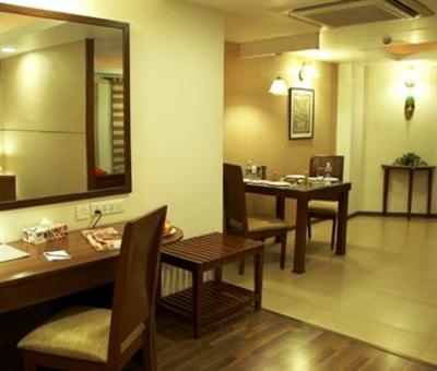 фото отеля Sterling Suites off MG Road