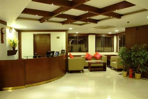 фото отеля Sterling Suites off MG Road