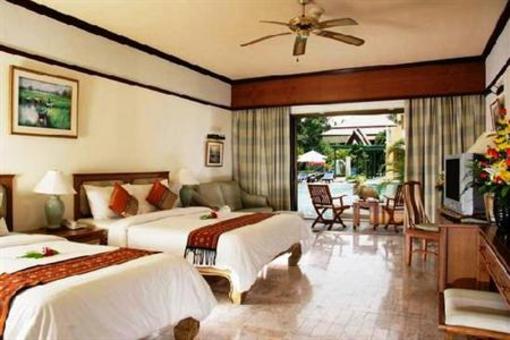 фото отеля Thara Patong Beach Resort & Spa