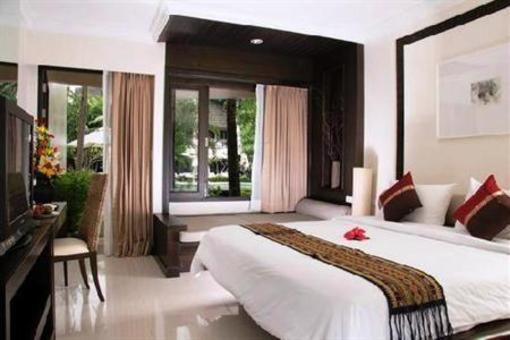 фото отеля Thara Patong Beach Resort & Spa
