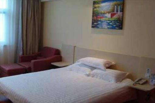 фото отеля Hanting Express Rugao Anding Square