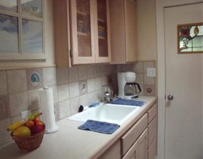 фото отеля Soundview Cottage B&B