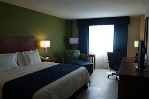 фото отеля Holiday Inn Express VERACRUZ BOCA DEL RIO