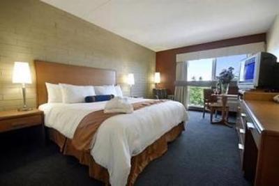 фото отеля Norwood Hotel Winnipeg