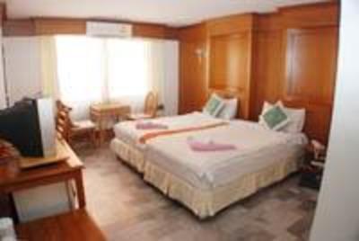 фото отеля BizFirst Mansion