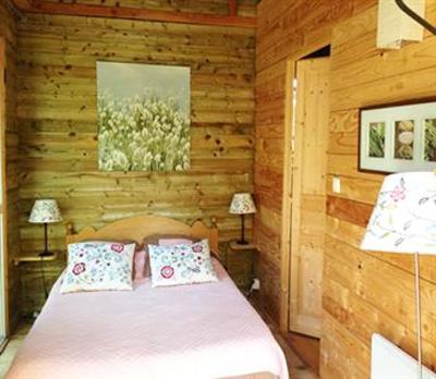 фото отеля Natura Lodge Barjac
