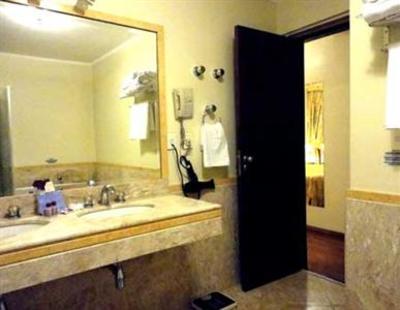 фото отеля Hotel Portal D'Oeste