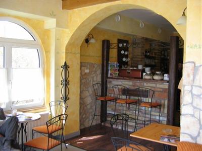 фото отеля Sziget Hotel & Restaurant