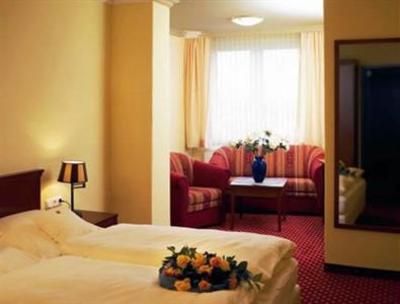 фото отеля Krogers Hotel