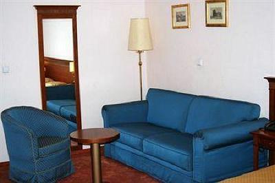 фото отеля Hotel Louis Leger
