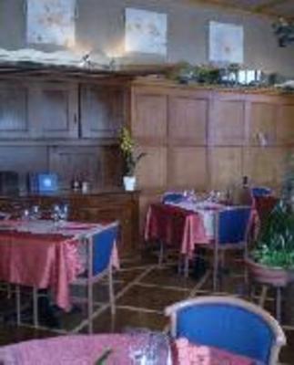 фото отеля Auberge Communale Les Trois Sapins