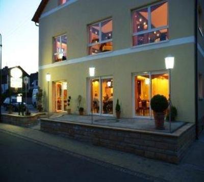 фото отеля Landhotel Wolfs Revier Ebertsheim