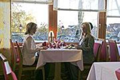 фото отеля Hotel-Restaurant Sudpfalz Terrassen