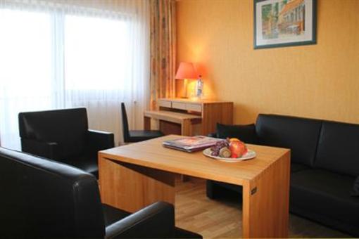 фото отеля Hotel-Restaurant Sudpfalz Terrassen