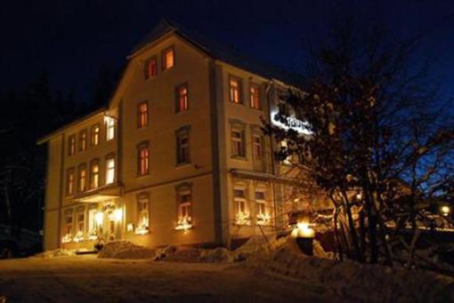 фото отеля Waldhotel & Restaurant Bergschlosschen