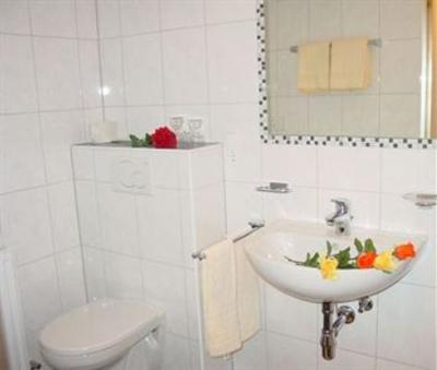 фото отеля Hotel Gasthof Thurner Zams