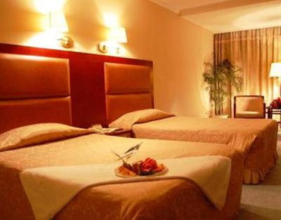 фото отеля Century Hotel Jiaozhou