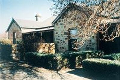 фото отеля Mintaro Hideaway Heritage Spa Accommodation