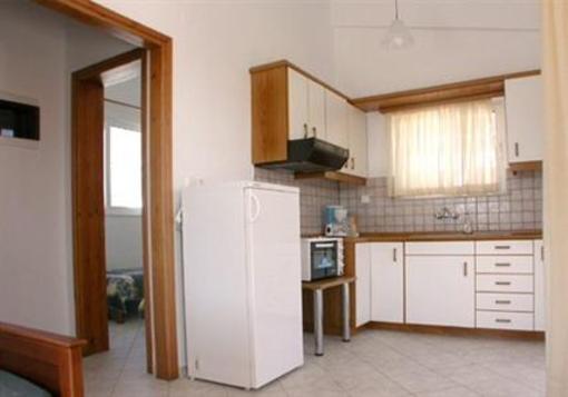фото отеля Akrogiali Studios