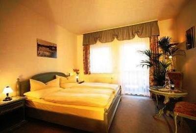 фото отеля Kurhotel Bad Suderode