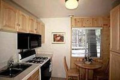 фото отеля Big Bear Frontier Cabins & Hotel