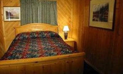 фото отеля Big Bear Frontier Cabins & Hotel