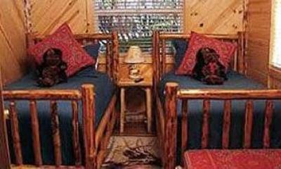фото отеля Big Bear Frontier Cabins & Hotel