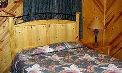 фото отеля Big Bear Frontier Cabins & Hotel
