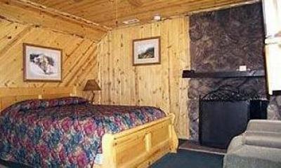 фото отеля Big Bear Frontier Cabins & Hotel