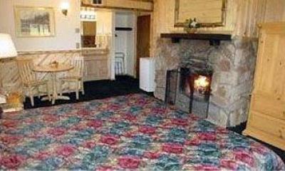 фото отеля Big Bear Frontier Cabins & Hotel