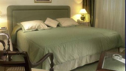 фото отеля Hotel Plaza Francia