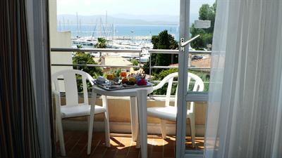 фото отеля Hotel Brise de Mer