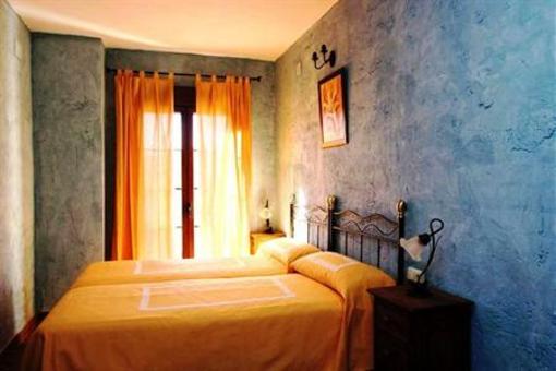фото отеля Aparthotel Rural Galaroza