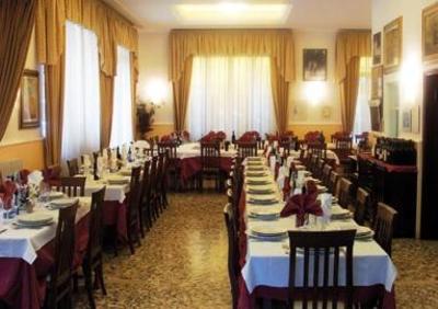 фото отеля Hotel Chenno