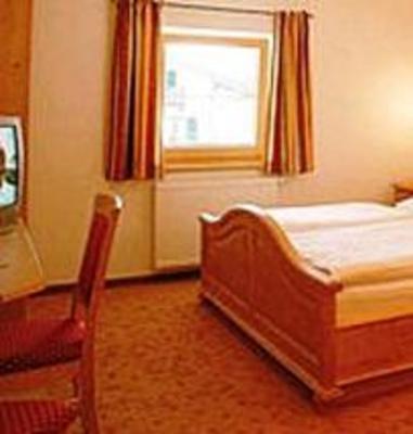 фото отеля Appartements und Zimmer Stocklbauer Pension