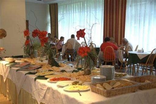 фото отеля OW Kolejarz Hotel Zakopane