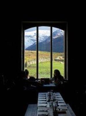 фото отеля Ben Nevis Inn and Bunkhouse