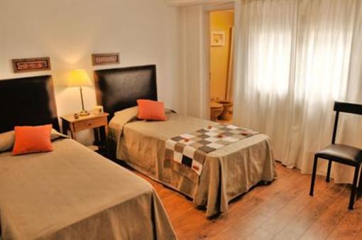 фото отеля Hostal del Esquiador