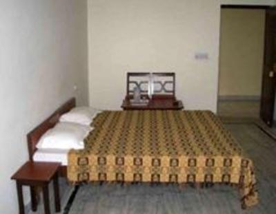фото отеля Gaurav Hotel Goverdhan
