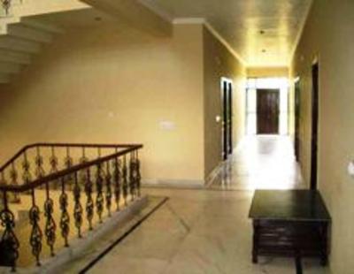 фото отеля Gaurav Hotel Goverdhan