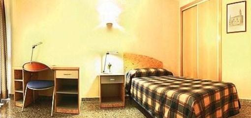 фото отеля Confort Burjassot Campus University Residence Hotel