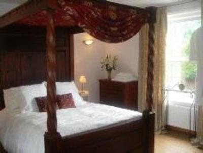 фото отеля Sawmills Cottage Stroud (England)